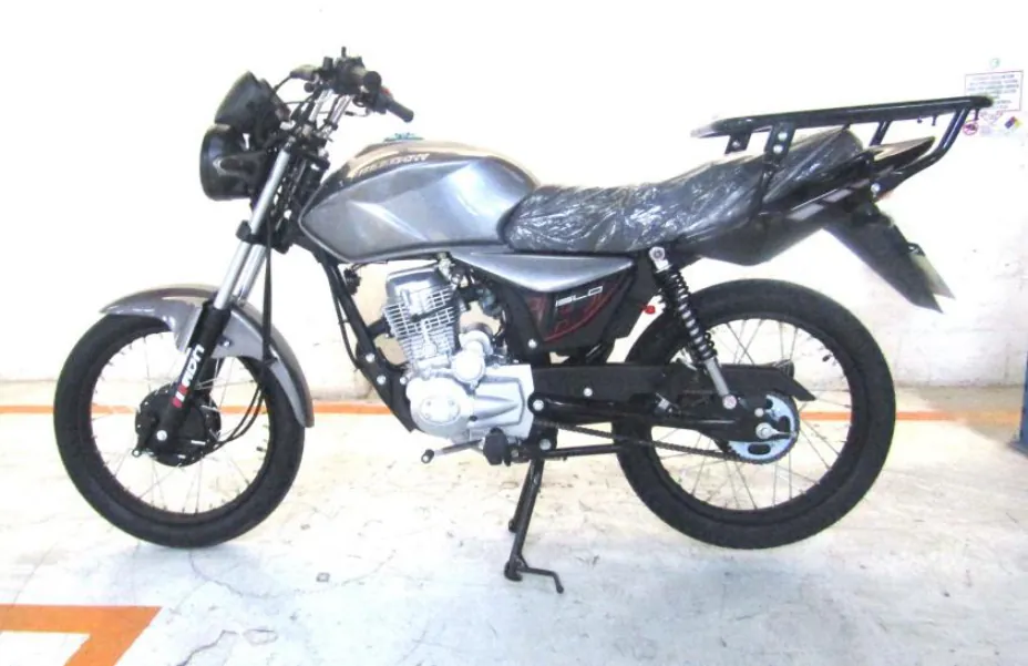 Moto Islo Freedom